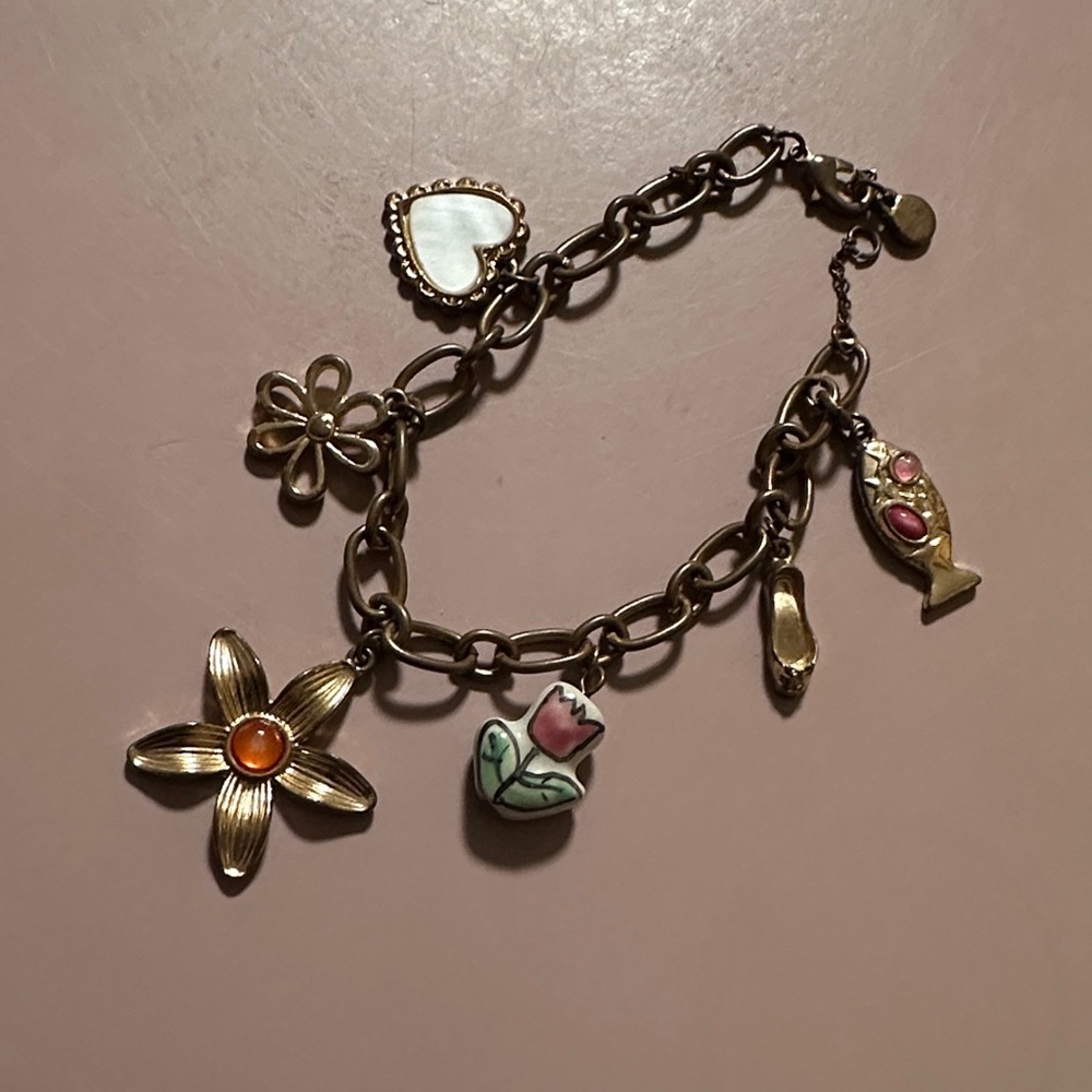 American Eagle Outfitters Gold Charm Bracelet with Floral and Heart Charms